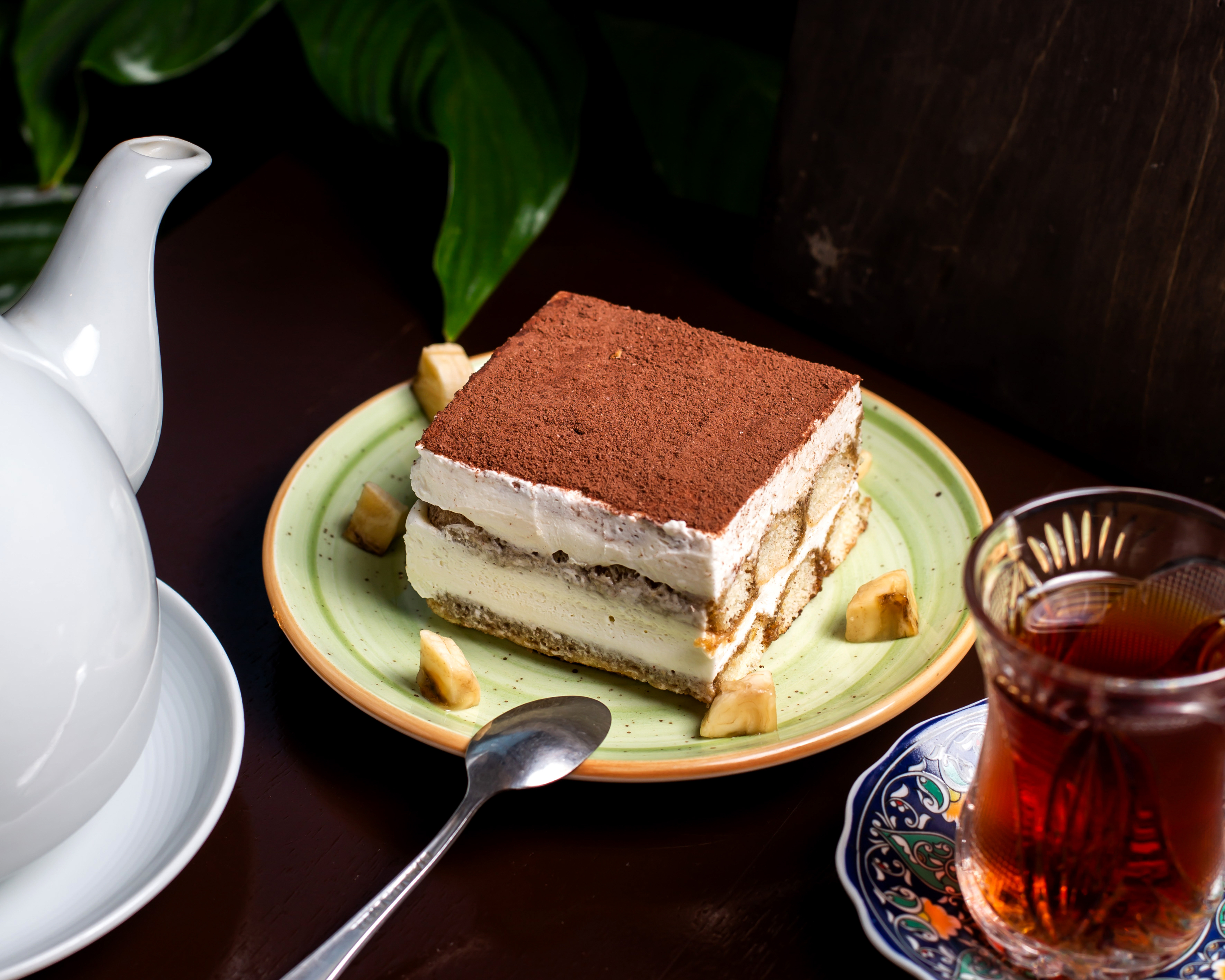 Tiramisu cake with cacao