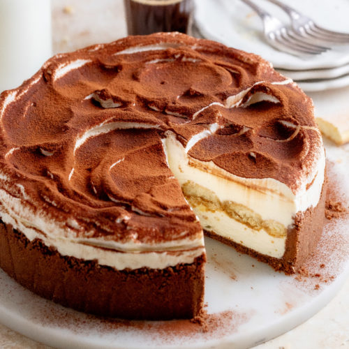 Tiramisu cake layer